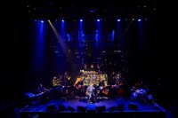 「KAYAMA YUZO The Best」の様子。