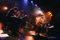 スカート（撮影：廣田達也）