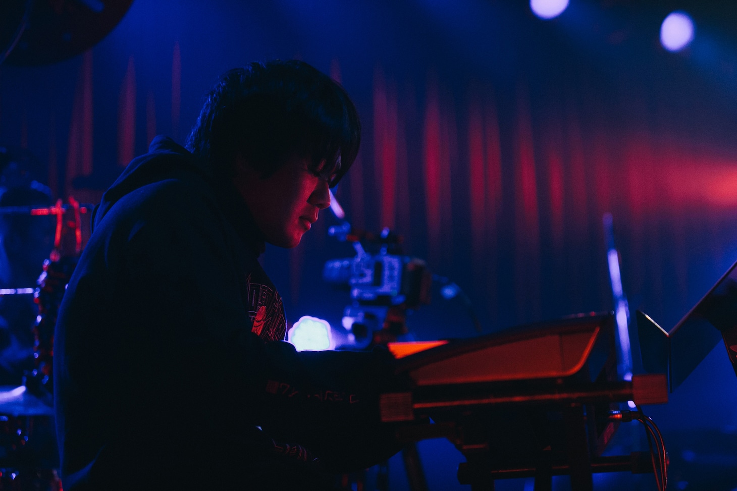 佐藤優介（Key）（撮影：廣田達也）
