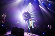 「ナオト・インティライミ 10TH ANNIVERSARY LIVE TOUR 2021」東京・LINE CUBE SHIBUYA（渋谷公会堂）公演の様子。（撮影：森好弘）