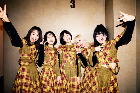 BiS(Photo by sotobayashi kenta)