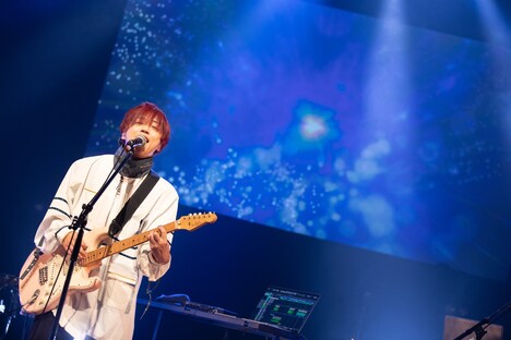 SPEED OF LIGHTS（撮影：上野宏幸（Nonfix Creative））(c)HEADWAX ORGANIZATION CO.,LTD