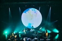 BBHF「SUPER MOON TOUR 2021」Zepp DiverCity（TOKYO）公演の様子。（撮影：鳥居洋介）