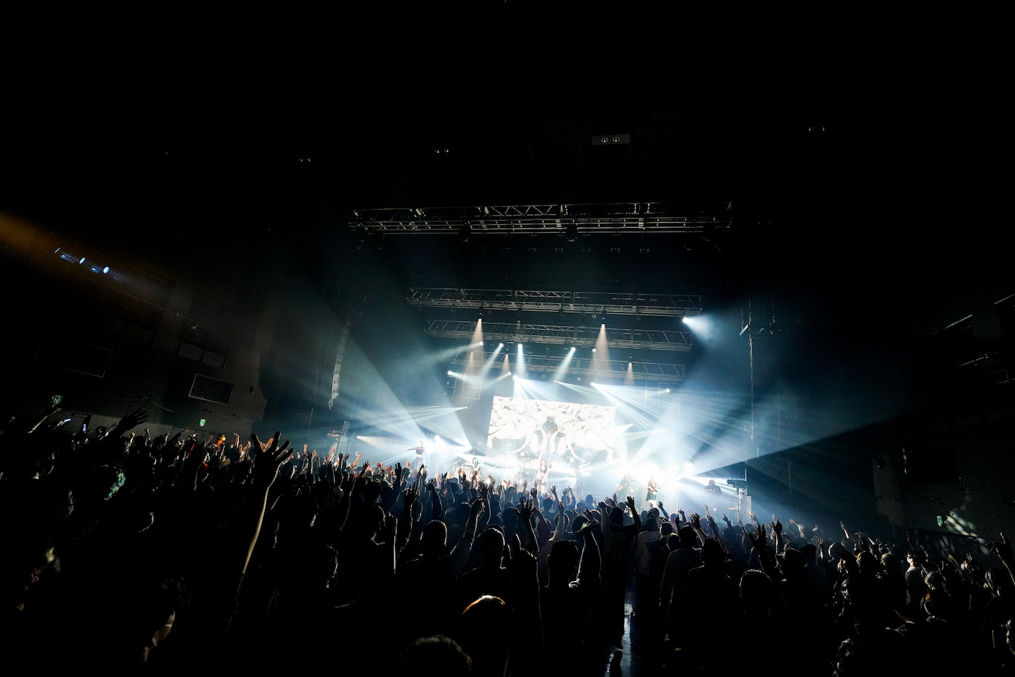 我儘ラキア「SUPERIORITY TOUR」東京・Zepp Haneda（TOKYO）公演の様子。（Photo by Rui Hashimoto）