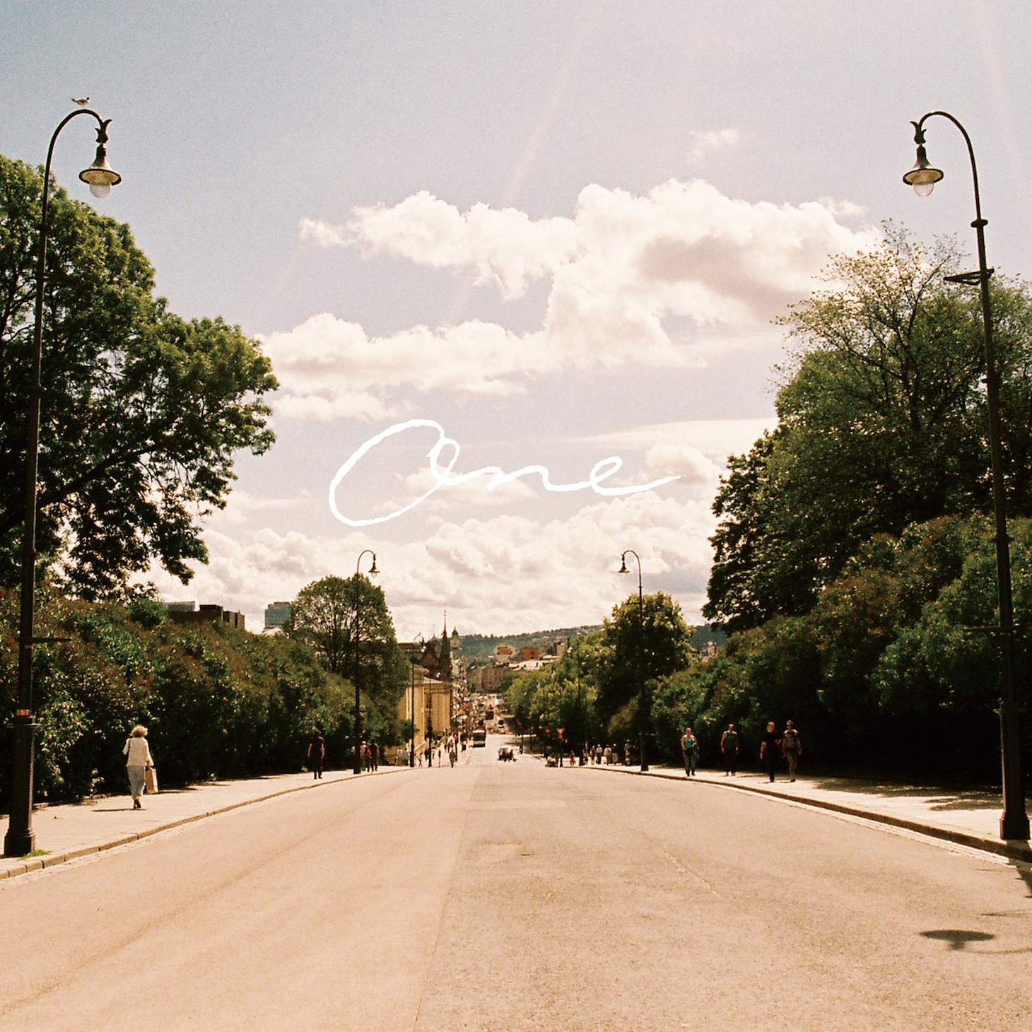 STUTS「One (feat. tofubeats)」配信ジャケット