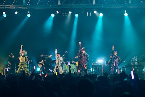 二丁目の魁カミングアウト with 魁BAND(Photo by Jumpei Yamada)