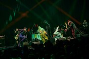 二丁目の魁カミングアウト with 魁BAND(Photo by Jumpei Yamada)