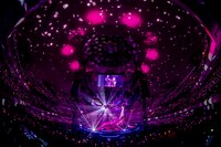 LiSA「LiVE is Smile Always～LADYBUG～」日本武道館公演の様子。（photo by Viola Kam［V'z Twinkle］）