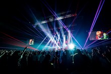 「aiko Live Tour『Love Like Pop vol.22』」ファイナル公演の様子。（撮影：岡田貴之）