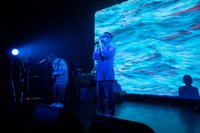 Gotch（ASIAN KUNG-FU GENERATION）を迎えた「DOUKUTSU」の様子。