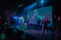 「BAKA（Remix）」の様子。