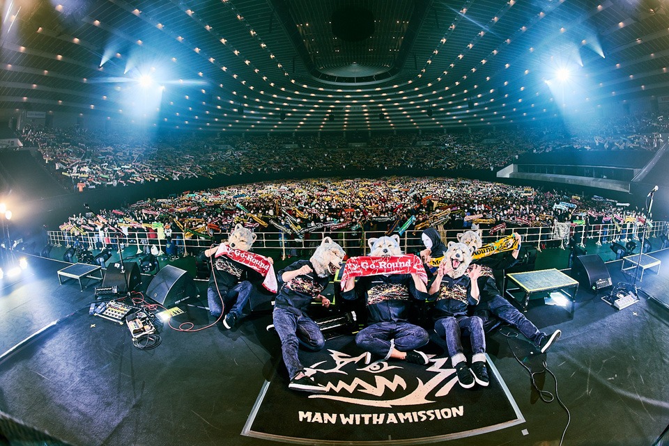 「MAN WITH A MISSION Presents『Merry-Go-Round Tour 2021』」ファイナル公演の様子。