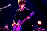 須藤優（B）（Photo by Viola Kam［V'z Twinkle］）