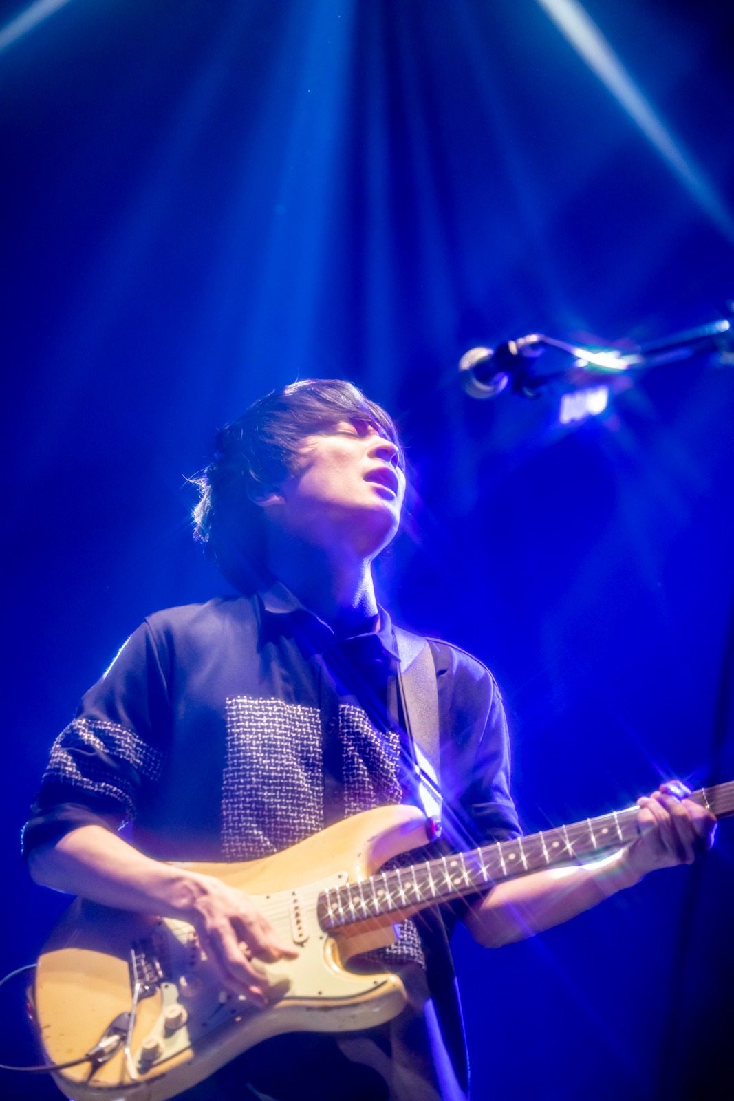 斎藤宏介（Vo, G）（Photo by Viola Kam［V'z Twinkle］）