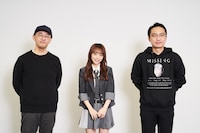 左から佐々木敦、向井地美音（AKB48）、南波一海。