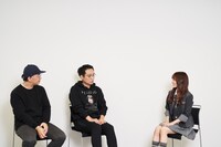 左から佐々木敦、南波一海、向井地美音（AKB48）。