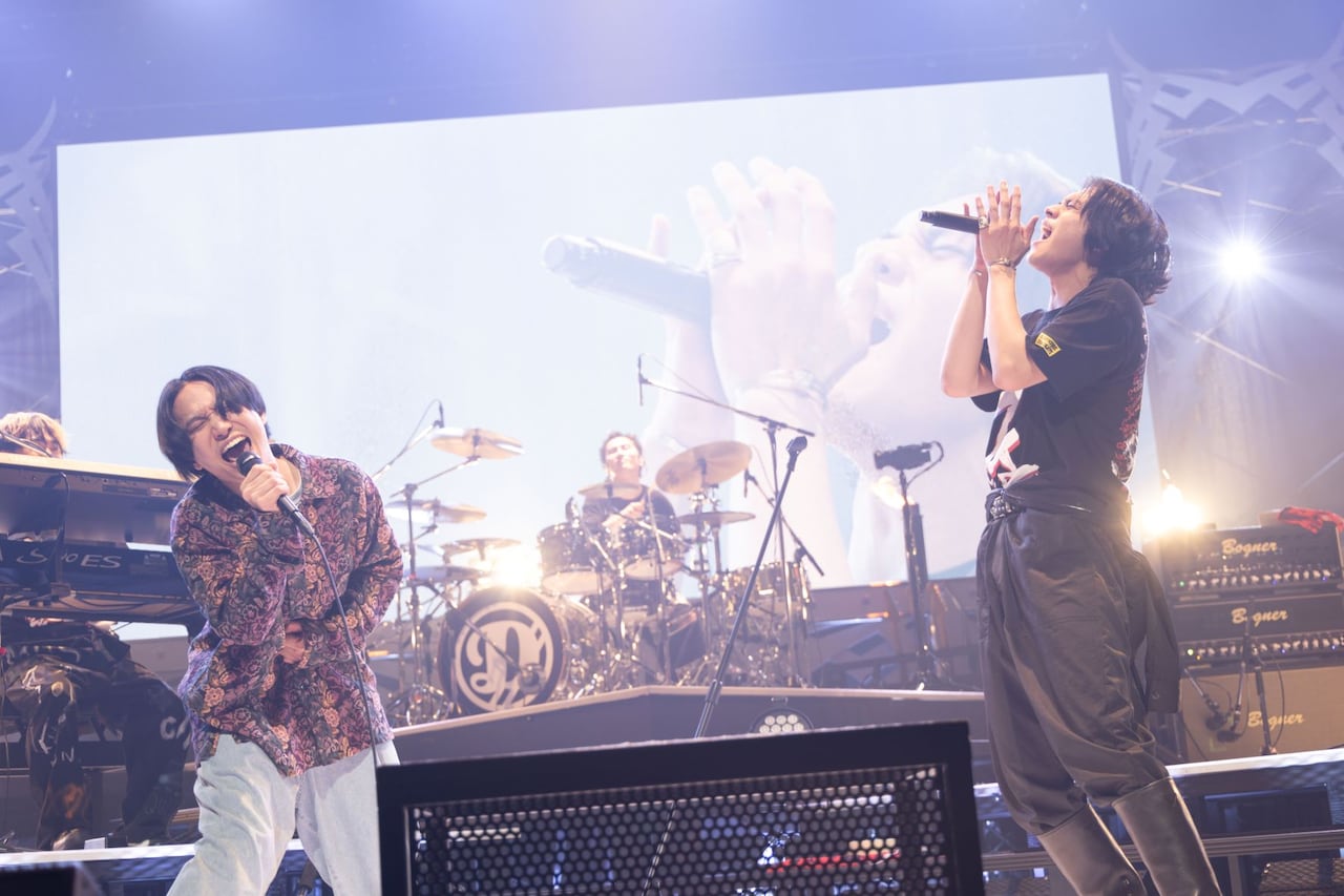 はっとり（マカロニえんぴつ）と北村匠海（DISH//）。 - 「今流した涙