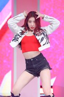 チェリョン（撮影：Jung kyujung @ MUcreative, Kim dongwoo @ Mucreative）