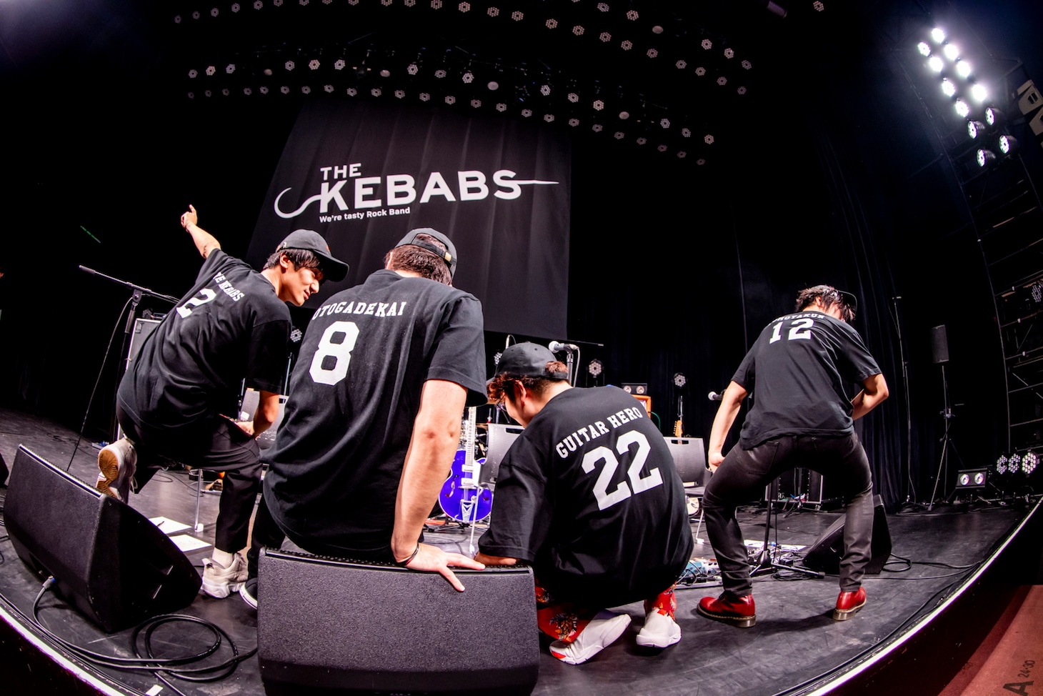THE KEBABS（Photo by Viola Kam / V'z Twinkle）