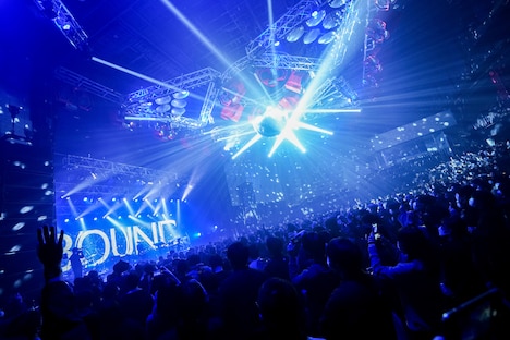 THE SPELLBOUND「A DEDICATED CHAPTER TO STUDIO COAST AND YOU」の様子。（Photo by oyaming）