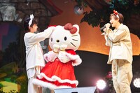 左から優、ハローキティ、春斗。（撮影：上溝恭香）