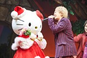 左からハローキティ、末吉9太郎。(撮影:上溝恭香)