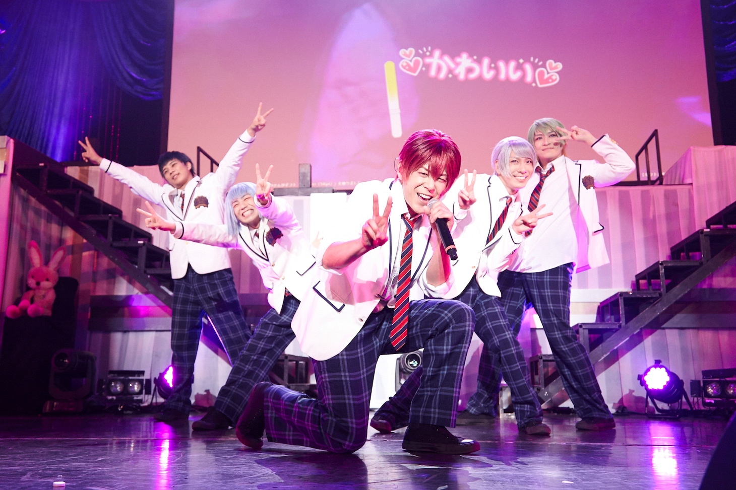 左から津田リク、弓削ミコト、神生アキラ、東郷スバル、津田ダイチ。（写真提供：プランチャイム）