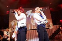 左から神生アキラ、泉奏。（写真提供：プランチャイム）