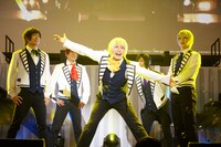 左から朴ウィト、神生アキラ、榊原タツキ、九瓏ケント、泉奏。（写真提供：プランチャイム）