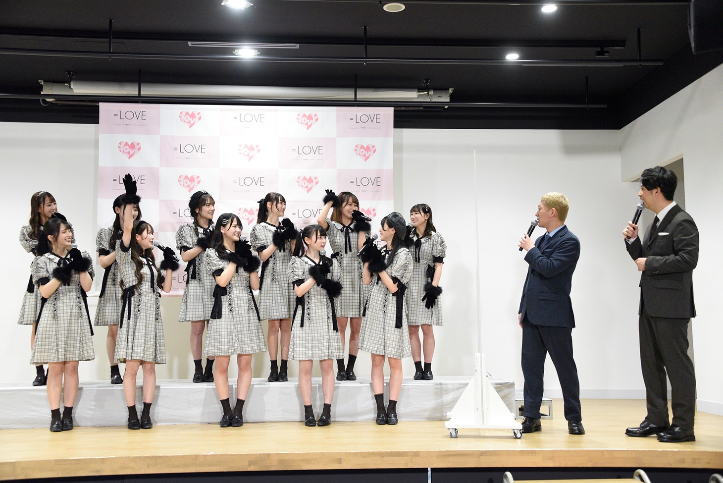 =LOVEとニューヨーク。「M-1グランプリ2021」敗者復活戦でニューヨークに投票したメンバーは2人だけだった。