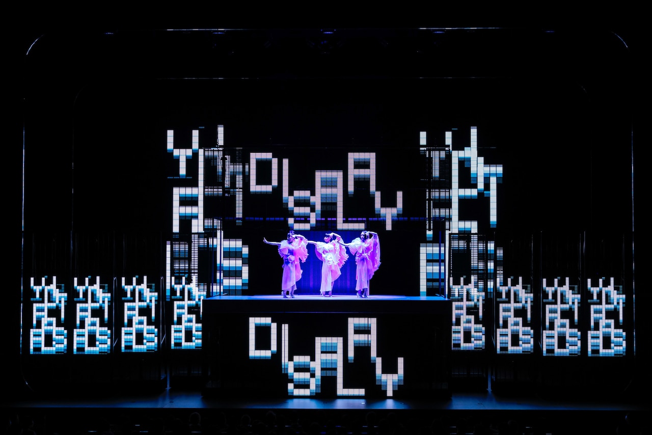 Perfume「Reframe Tour 2021」最終公演より。（撮影：上山陽介）