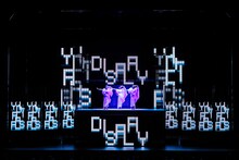 Perfume「Reframe Tour 2021」最終公演より。（撮影：上山陽介）