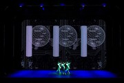 Perfume「Reframe Tour 2021」最終公演より。(撮影:上山陽介)