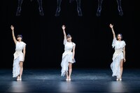 Perfume「Reframe Tour 2021」最終公演より。（撮影：上山陽介）