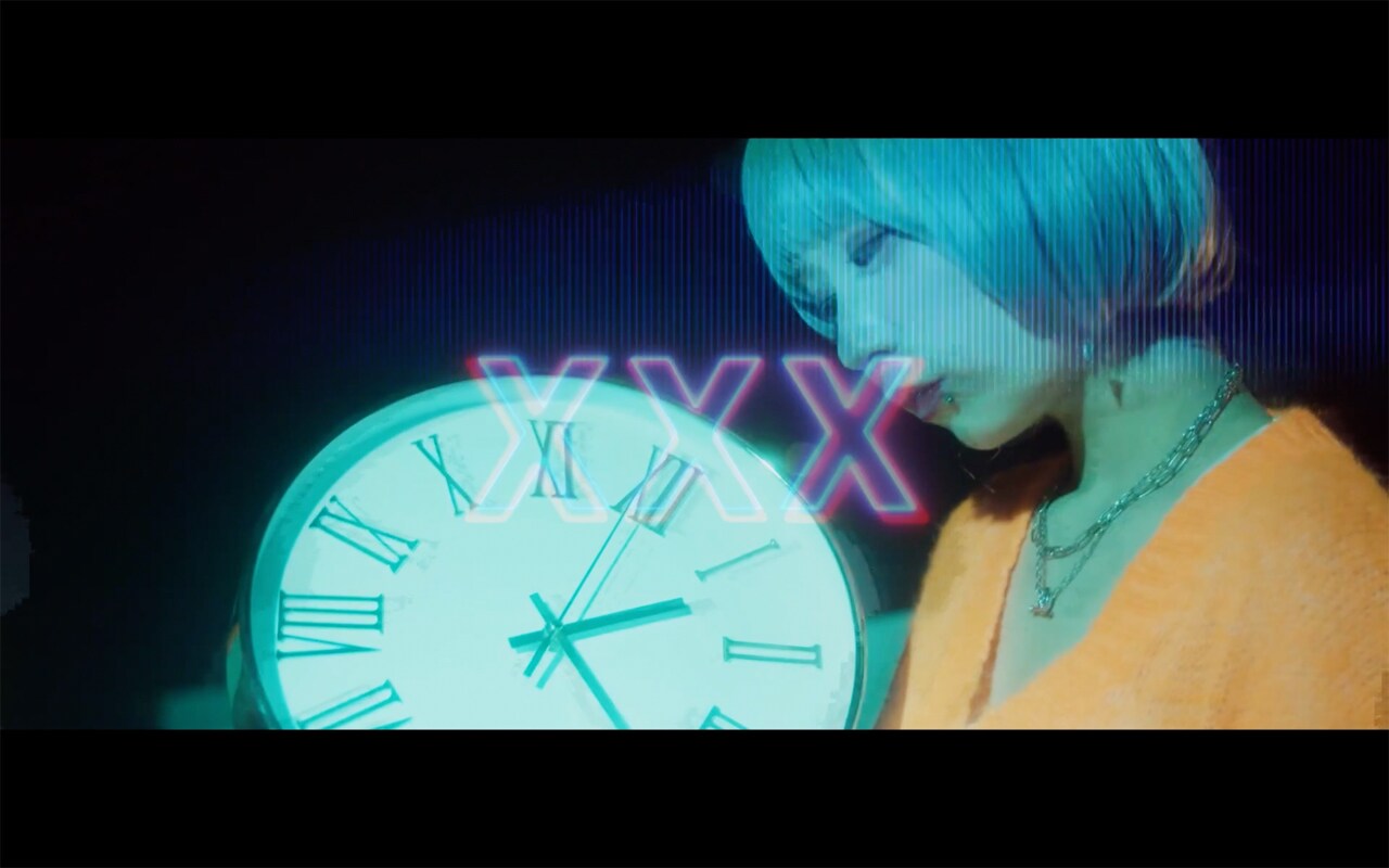 nonamera「NO NAME」MVのワンシーン。