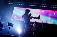 12月7日に行われた東京・Zepp Tokyo公演の様子。（撮影：岡田貴之）