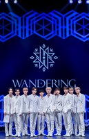 JO1 (c)LAPONE ENTERTAINMENT