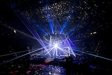 After the Rain「After the Rain ONLINE LIVE 2021 -5th ANNIVERSARY-」の様子。（撮影：小松陽祐［ODD JOB］、堀卓［ELENORE］）