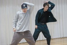 左からRIKU、陣。