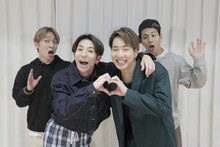 左からShow-hey、kazuki、陣、RIKU。