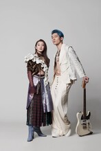 MeiMeiとMIYAVI。