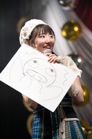 「よくしゃべった」2021年を奇妙なイラストで表現した大和明桜。