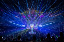 超特急の大阪城ホール公演の様子。