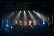 手羽先センセーション「手羽先クリスマス2021」の様子。