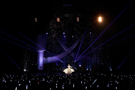 茅原実里「Minori Chihara the Last Live 2021 ～Re:Contact～」の様子。