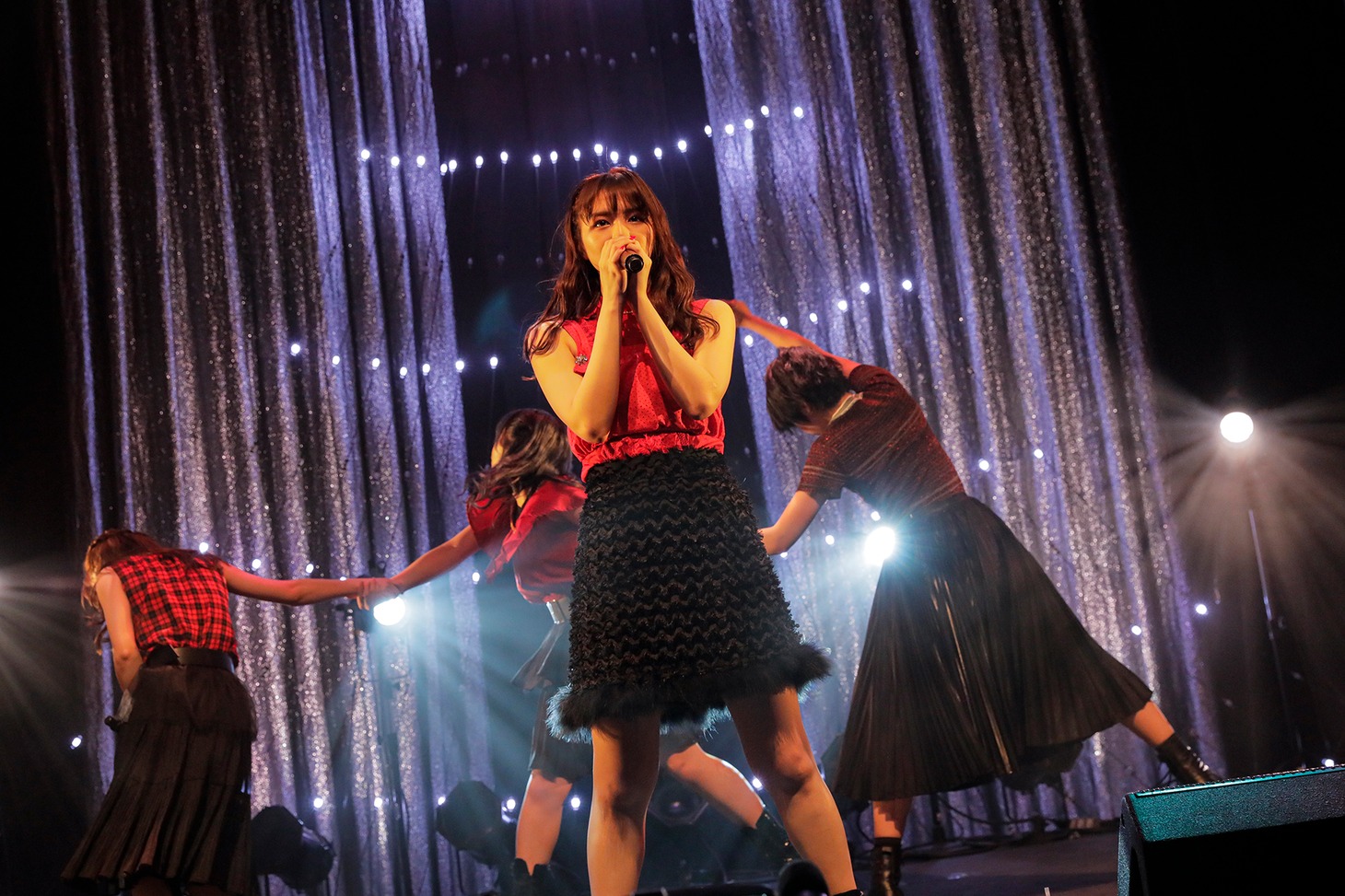 アメフラっシ「Christmas Live 2021」の様子。（撮影：塚田亮平）