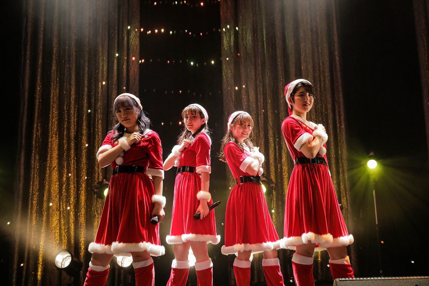 アメフラっシ「Christmas Live 2021」の様子。（撮影：塚田亮平）