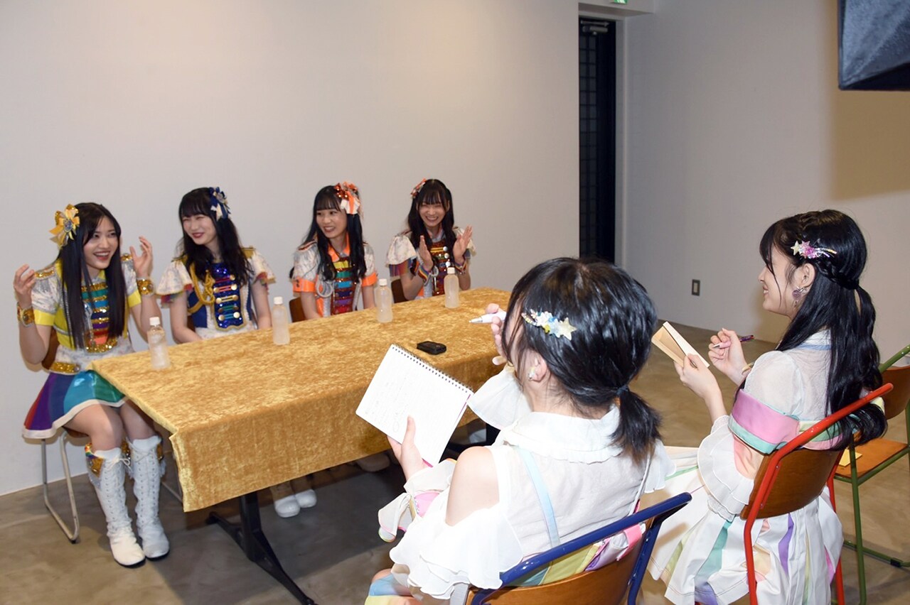 終始笑顔にあふれた記者会見となっていた。（撮影・キャプション：隈本茉莉奈）