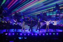 「第72回NHK紅白歌合戦」のリハーサルを行うGENERATIONS from EXILE TRIBE。（写真提供：NHK）