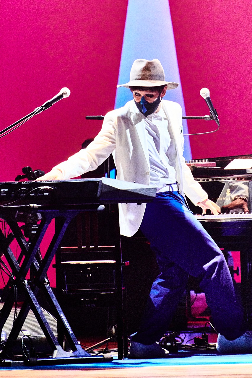 H ZETT M（Piano）（Photo by Koharu Kudo）